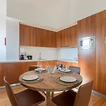 Wonderful Flat Near River W/ Ac By Lovelystay Daire *