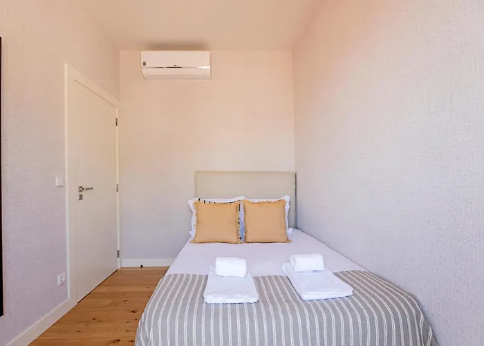Wonderful Flat Near River W/ Ac By Lovelystay Appartement Oporto