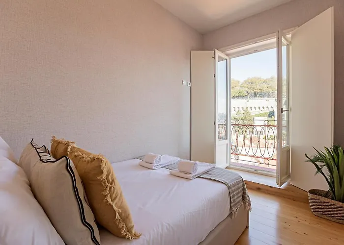 Wonderful Flat Near River W/ Ac By Lovelystay Apartman